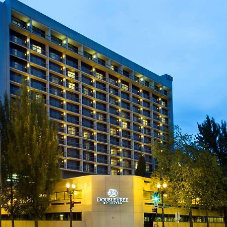 מלון Doubletree By Hilton פורטלנד מראה חיצוני תמונה
