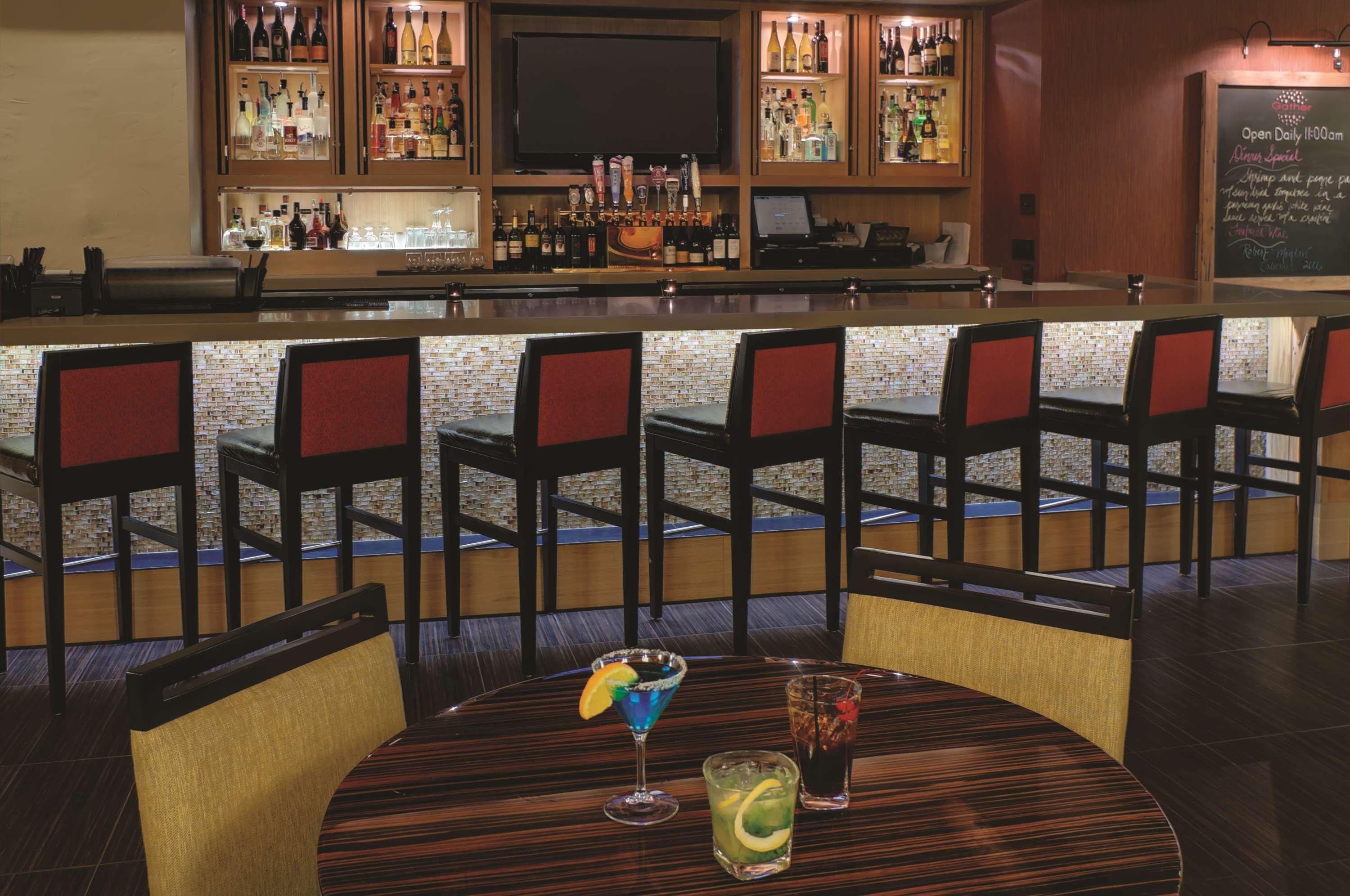 מלון Doubletree By Hilton פורטלנד מראה חיצוני תמונה